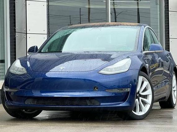 TESLA MODEL 3 2018 5YJ3E1EB0JF117451 image TESLA MODEL 3 2018 5YJ3E1EB0JF117451 image